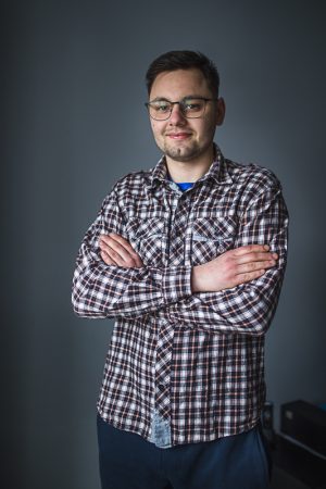 Damian Moroński - Kedarix